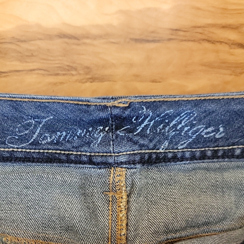 Tommy Hilfiger Size 14 Dark Blue Distressed Denim Mini Skirt - Picture 2 of 14